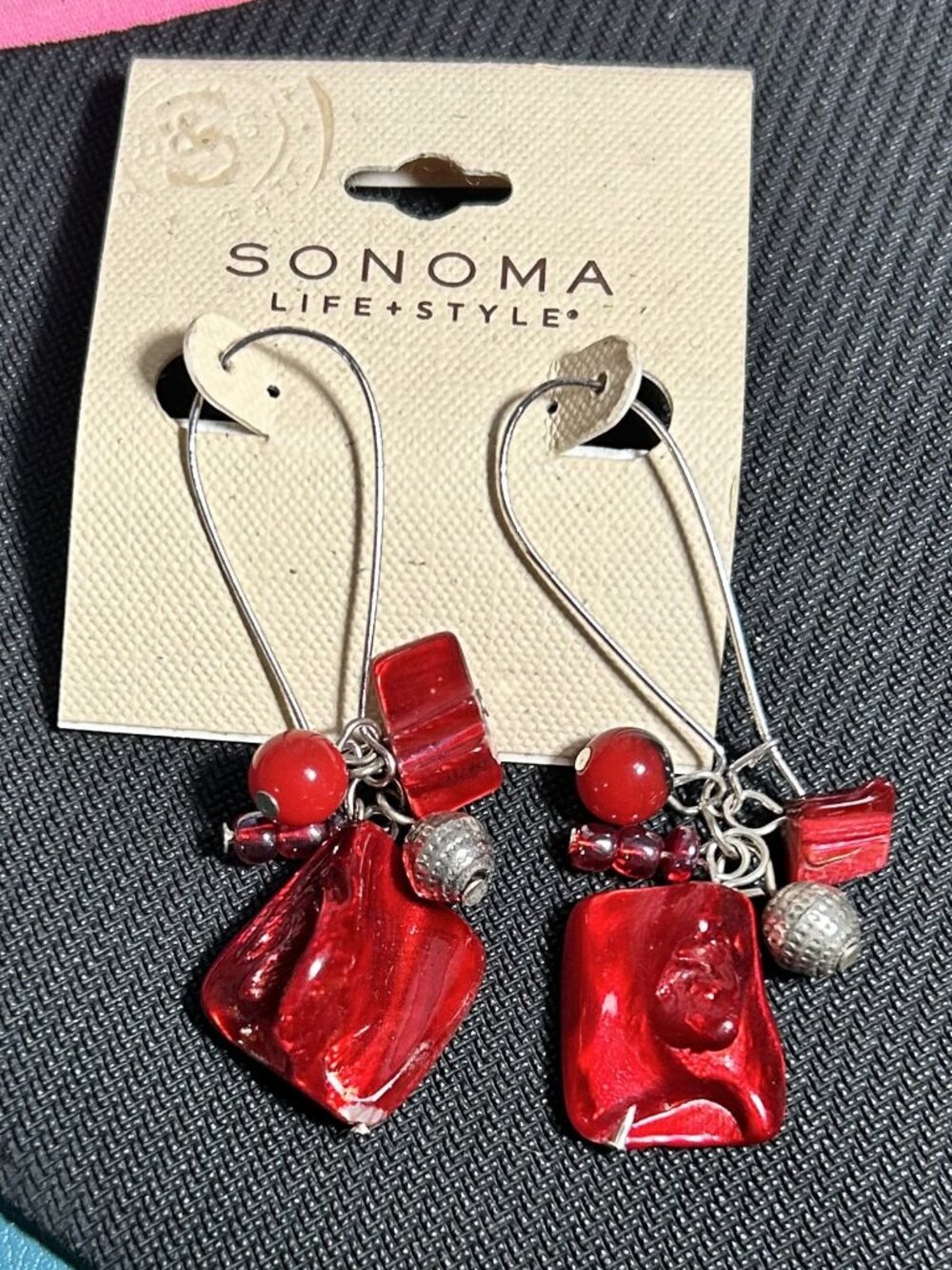 Sonoma Life Style Red Mother of Pearl Shell Cluster Kidney Wire Earrings NWT